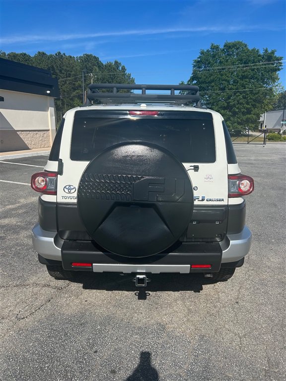 Used 2014 Toyota FJ Cruiser 2WD w/ Convenience Package image 4
