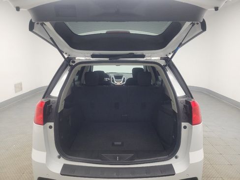Used 2015 GMC Terrain SLE w/ Chrome Edition FWD image 29