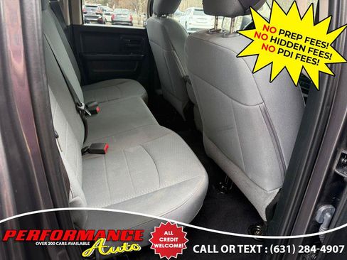 Used 2018 RAM 1500 Express w/ Express Value Package AWD/4WD image 9
