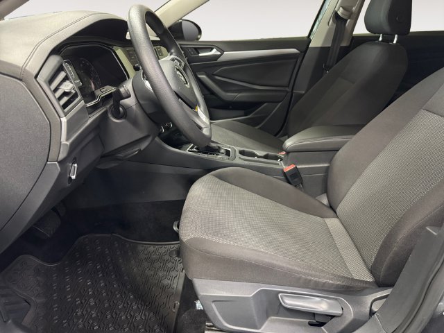 Used 2021 Volkswagen Jetta R-Line FWD image 7