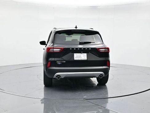 New 2026 Ford Escape Active image 9