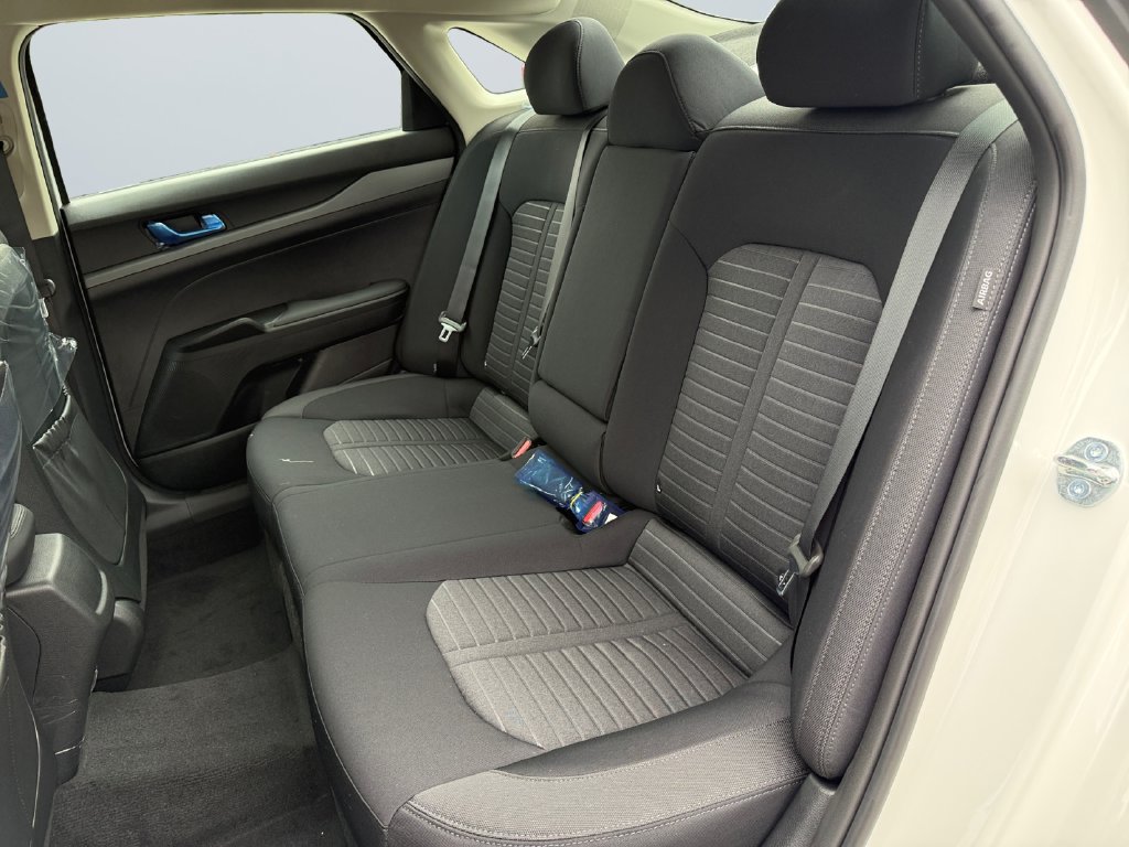 New 2026 Kia K5 LXS FWD image 13