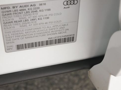 Used 2017 Audi Q3 2.0T Premium Plus w/ Premium Plus Package AWD/4WD image 26