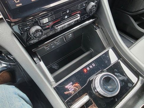 New 2025 Jeep Grand Cherokee L Limited w/ Trailer Tow Package image 19