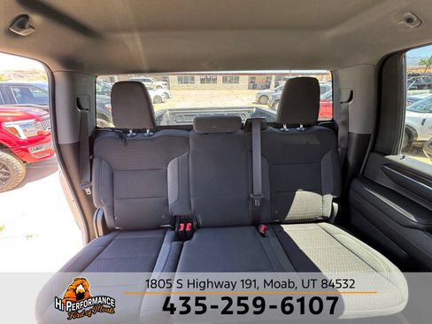 Used 2024 Chevrolet Silverado 2500 LT AWD/4WD image 44