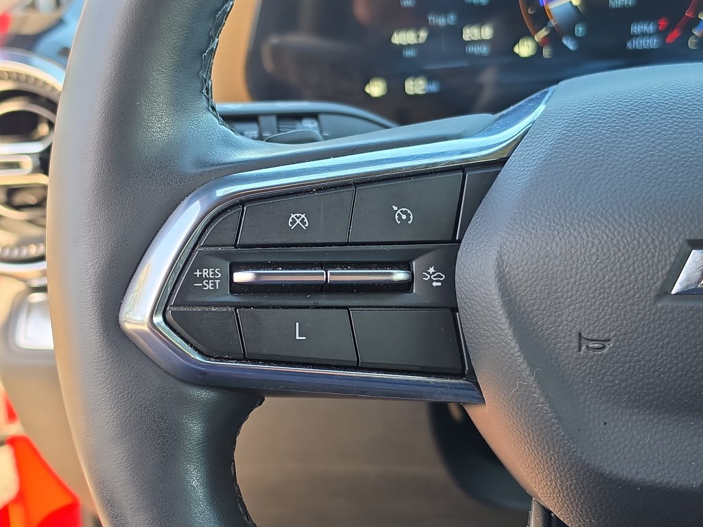 Used 2025 Chevrolet Equinox ACTIV w/ Safety and Technology Package FWD image 20