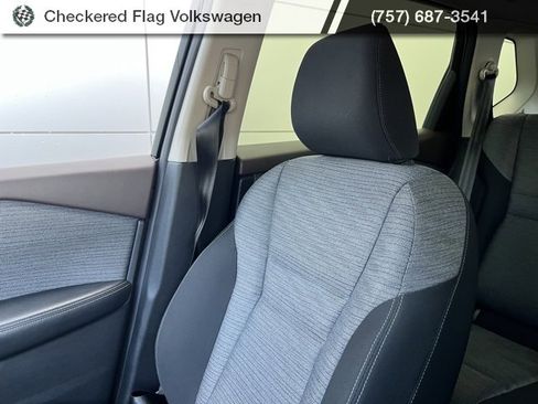 Used 2023 Nissan Rogue SV image 39