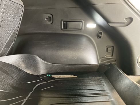 Used 2021 Chevrolet Blazer RS w/ LPO, Floor Liner Package image 29