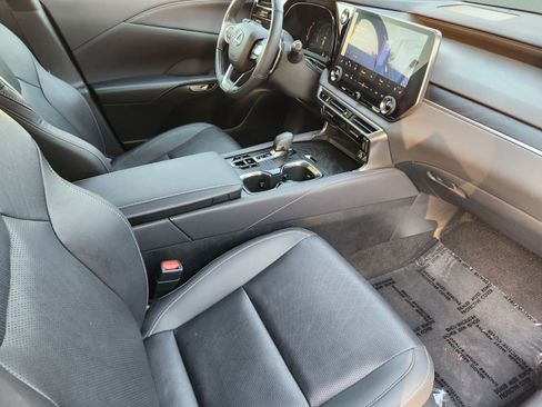 Used 2023 Lexus RX 350 Premium Plus w/ Cold Area Package FWD image 7