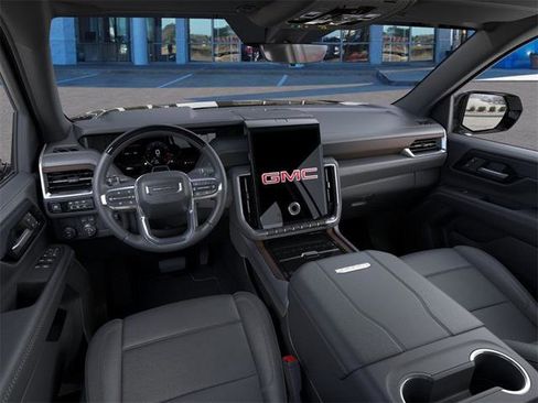 New 2026 GMC Yukon XL Denali w/ Denali Reserve Package image 15