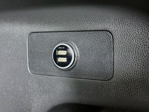 Certified 2023 Toyota RAV4 XLE AWD/4WD image 38