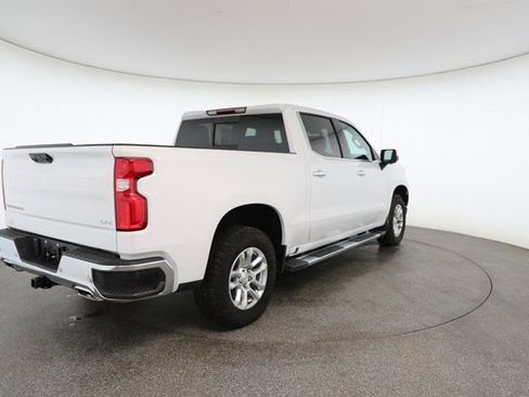 Used 2025 Chevrolet Silverado 1500 LTZ w/ Z71 Off-Road Package image 17