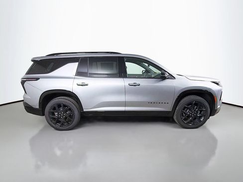 New 2026 Chevrolet Traverse RS w/ LPO, Floor Liner Package AWD/4WD image 4