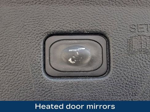 Used 2018 Ford Edge Titanium w/ Equipment Group 301A image 32