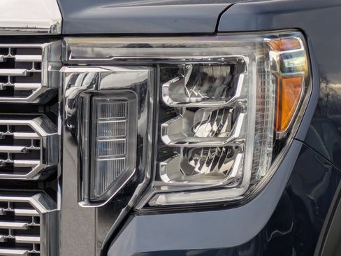 Used 2021 GMC Sierra 2500 Denali w/ Denali Ultimate Package image 7