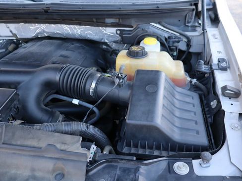 Used 2013 Ford F150 XLT w/ XLT Chrome Pkg image 39