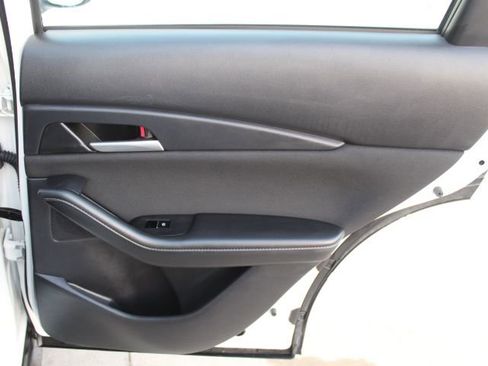 Certified 2024 MAZDA CX-30 AWD 2.5 S image 32