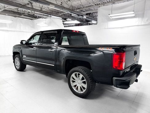 Used 2016 Chevrolet Silverado 1500 High Country w/ High Country Premium Package AWD/4WD image 2