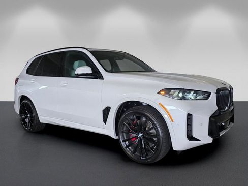 New 2026 BMW X5 sDrive40i w/ M Sport Package RWD image 1