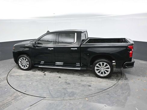 Used 2021 Chevrolet Silverado 1500 High Country w/ Technology Package AWD/4WD image 27