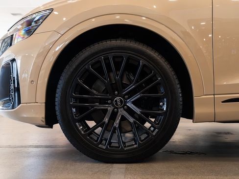 Used 2024 Audi SQ8 Premium Plus AWD/4WD image 8