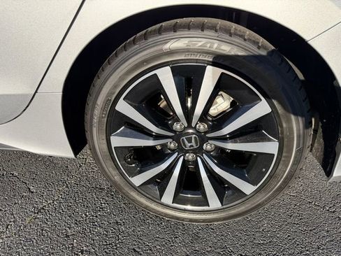 Used 2023 Honda Civic EX-L image 38