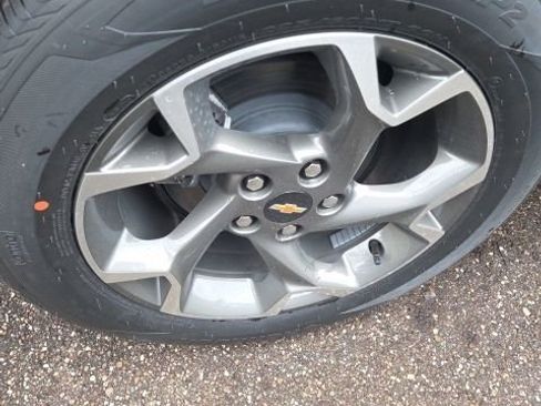 New 2026 Chevrolet Trax LT w/ Sunroof Package image 5