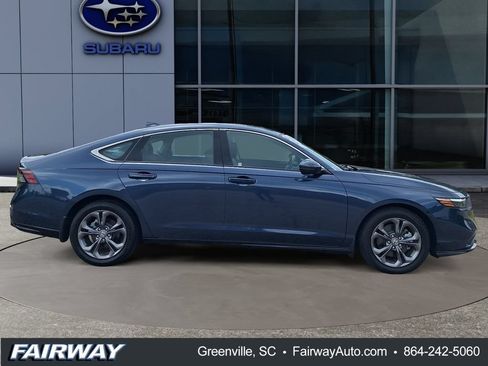 Used 2023 Honda Accord EX-L image 9