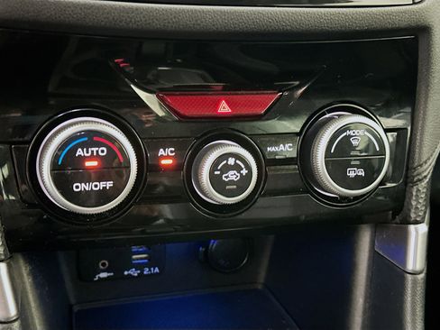 Used 2023 Subaru Forester Premium image 22