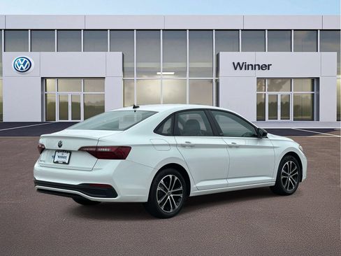 Used 2023 Volkswagen Jetta Sport FWD image 5