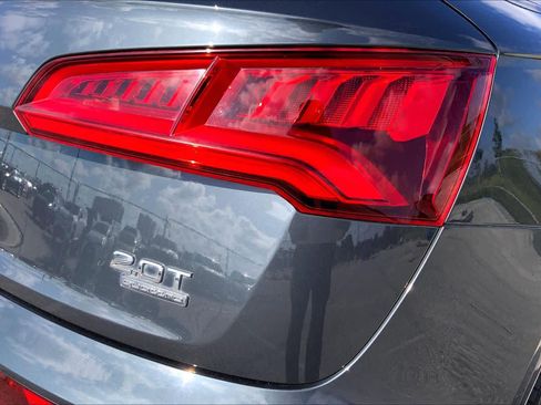 Used 2018 Audi Q5 2.0T Premium Plus w/ Premium Plus Package AWD/4WD image 30