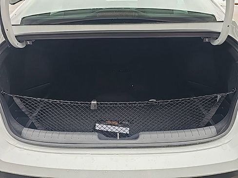 New 2026 Hyundai Elantra Sport FWD image 32