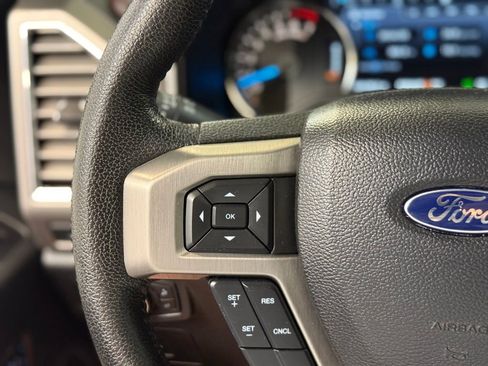 Used 2015 Ford F150 Platinum w/ Trailer Tow Package AWD/4WD image 9