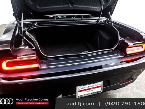 Used 2019 Dodge Challenger SRT Hellcat Redeye image 24