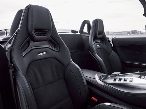 Used 2021 Mercedes-Benz AMG GT Base image 41