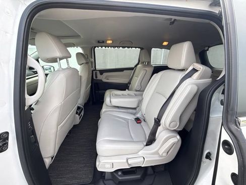 Certified 2025 Honda Odyssey EX-L image 12