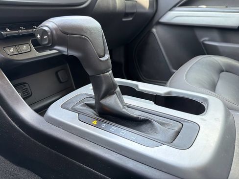 Used 2019 Chevrolet Colorado ZR2 AWD/4WD image 22