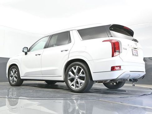 Used 2022 Hyundai Palisade Limited FWD image 18