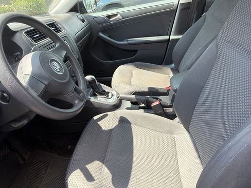 Used 2014 Volkswagen Jetta S FWD image 12