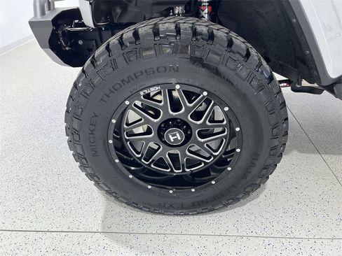 Used 2022 Jeep Gladiator Mojave w/ LED Lighting Group image 29