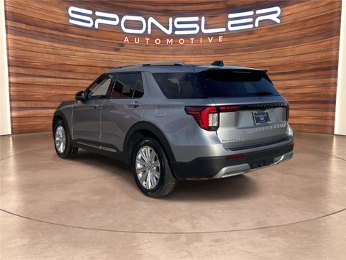 Used 2025 Ford Explorer Platinum w/ LUX Leather Package image 3