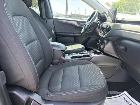 Certified 2024 Ford Escape Active FWD image 25