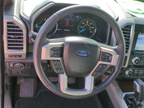 Used 2016 Ford F150 Platinum w/ Equipment Group 701A Luxury AWD/4WD image 16