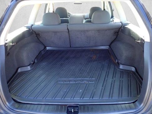 Used 2005 Subaru Outback 2.5i image 8