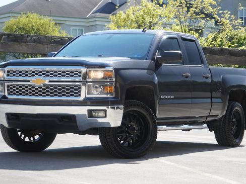 Used 2014 Chevrolet Silverado 1500 LT AWD/4WD image 3