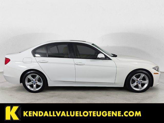 Used 2013 BMW 328i Sedan RWD image 4