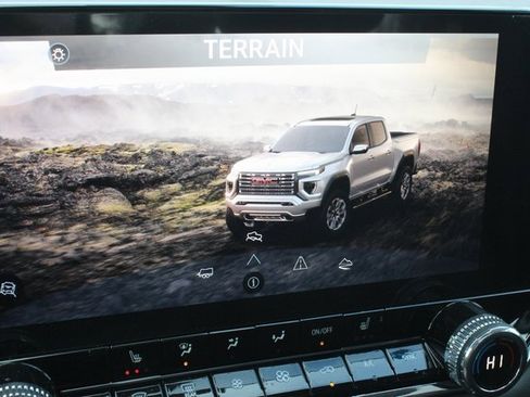 New 2026 GMC Canyon Elevation w/ Convenience Package image 40