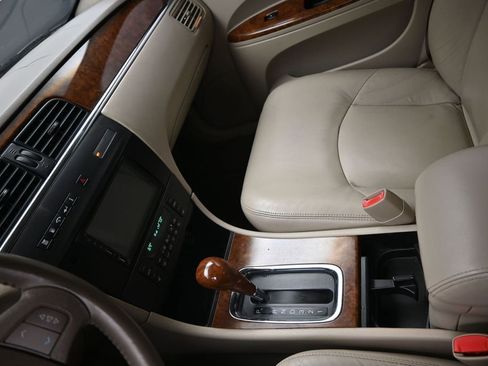 Used 2005 Buick LaCrosse CXL w/ Gold Convenience Package FWD image 12
