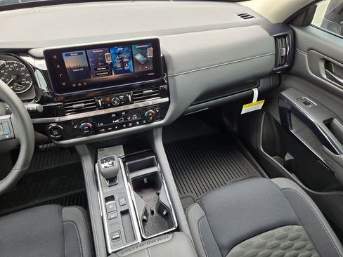 New 2026 Nissan Pathfinder SV w/ Cargo Package FWD image 13