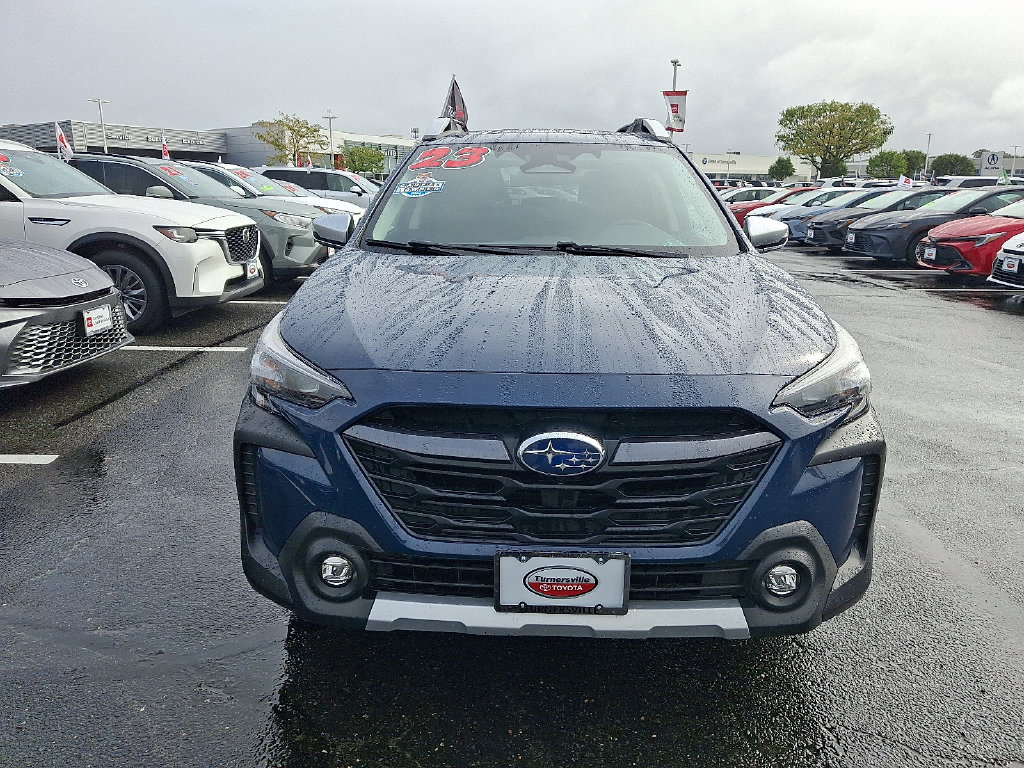 Used 2023 Subaru Outback Touring XT AWD/4WD image 2